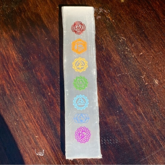 7 Chakras Selenite Wand Charging Plate Crystal Cleansing Etched Symbols 5.78" - Picture 8 of 9